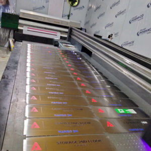 Biển phòng inox in UV