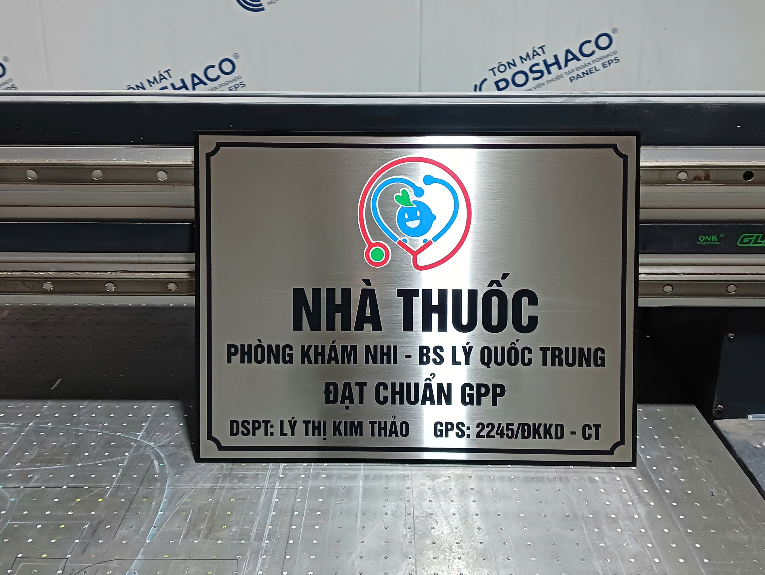 Biển Công Ty Inox in UV Ốp Đế Mica Biển Công Ty Inox in UV Ốp Đế Mica